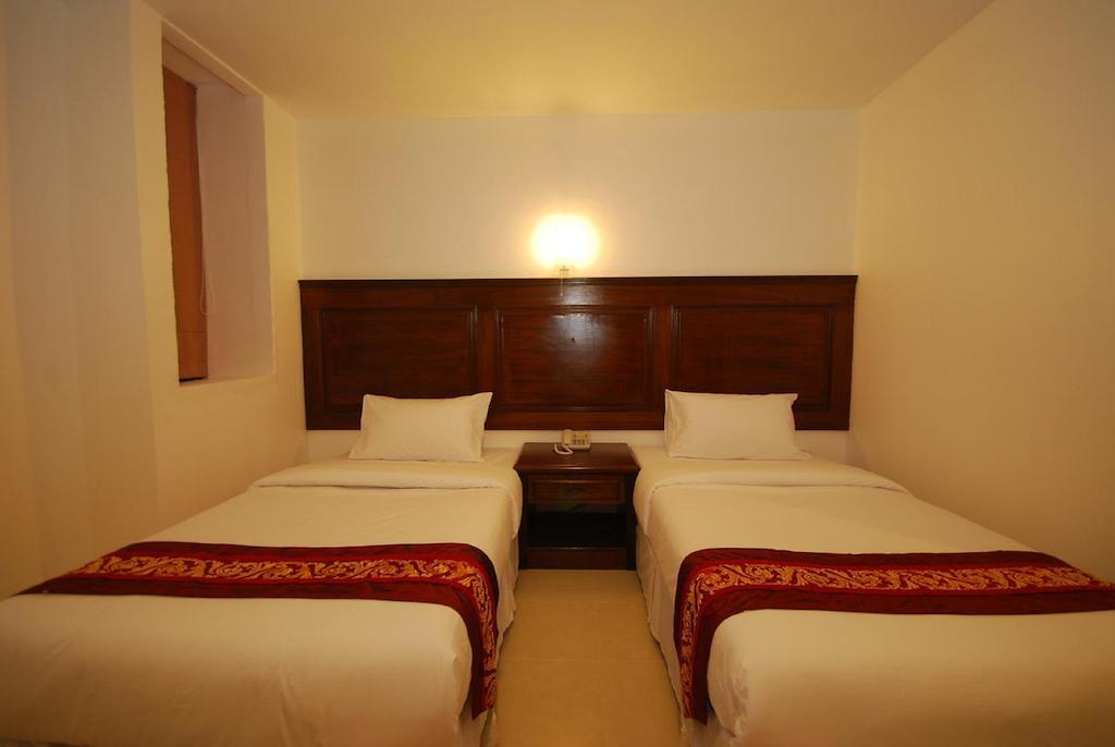 Patong Budget Rooms Esterno foto