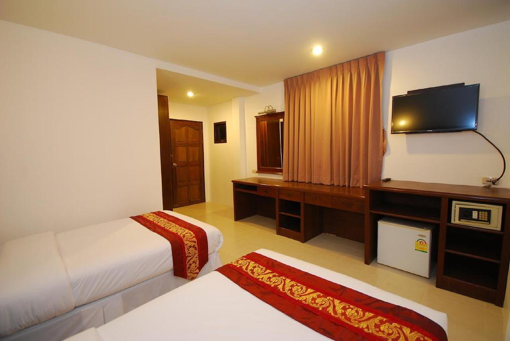 Patong Budget Rooms Esterno foto